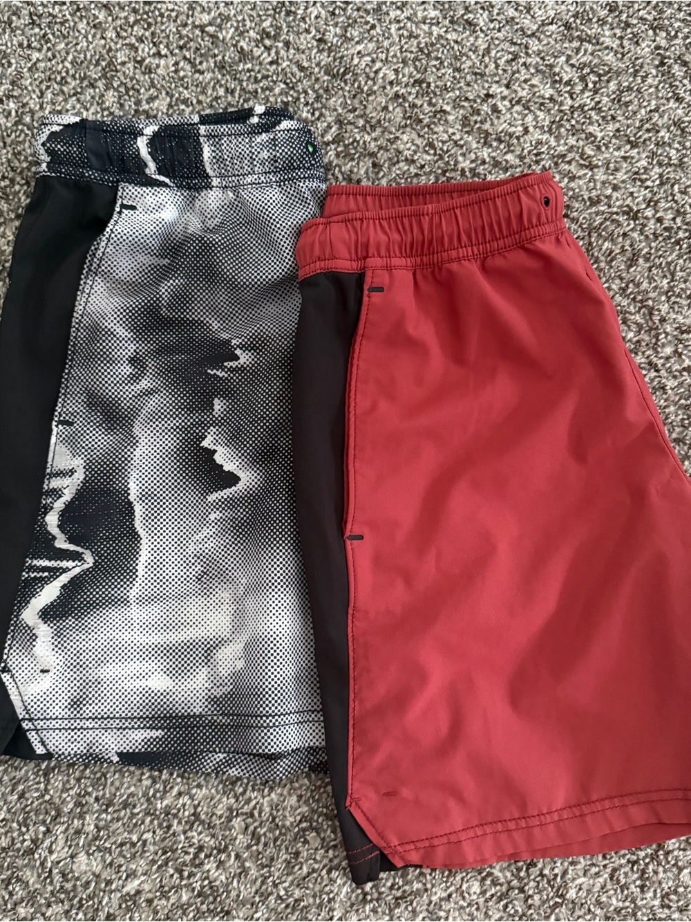 Boys Old Navy Athletic Shorts with Black Side Panel (2)